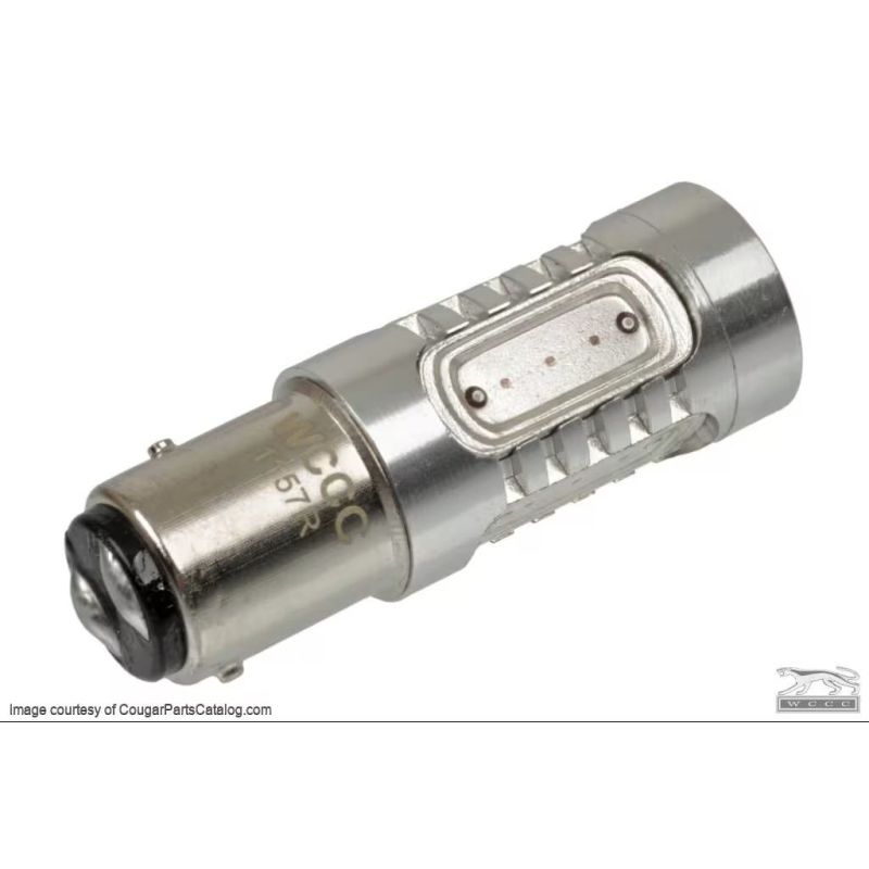 LED izzó hátsó lámpák és irányjelző LED (pár) 64-73