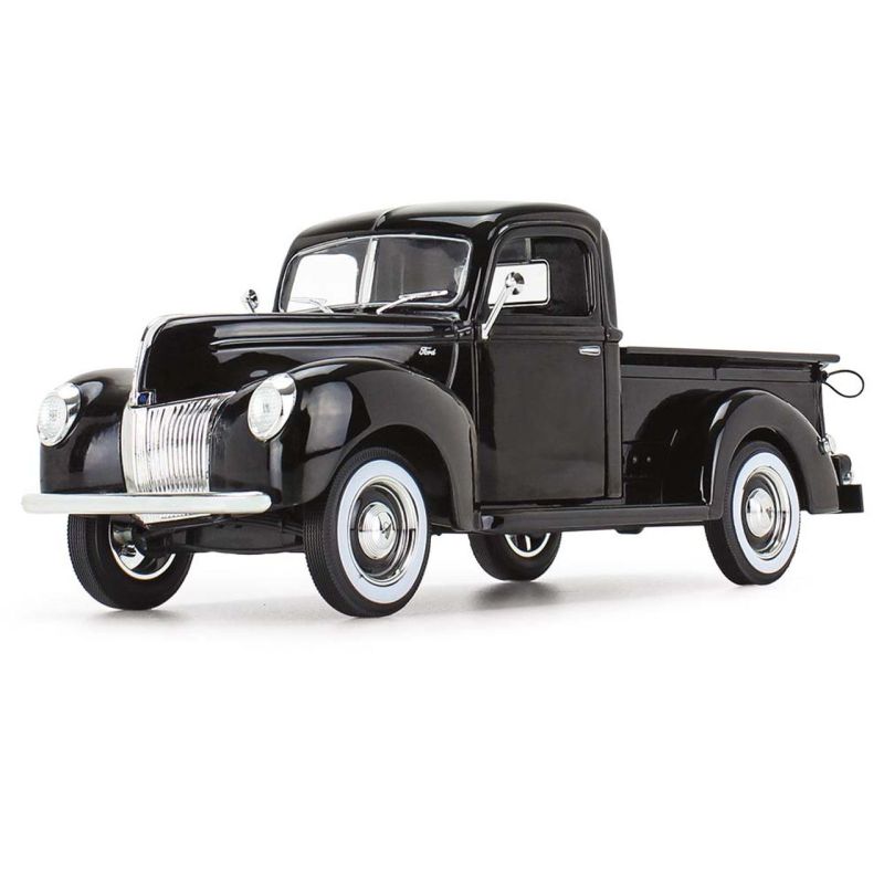 Franklin Mint Ford Pick-Up Truck 1940 1:24 fekete | Rusty-Shop