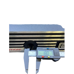 "Shelby" szelepfedél fekete 289/302/351 64-73